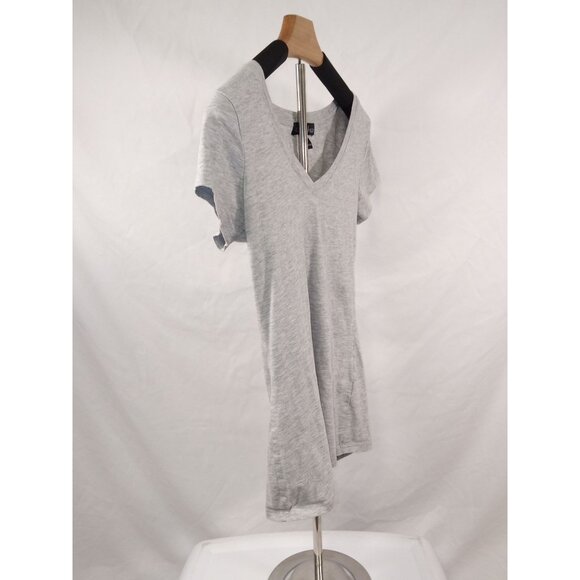 Bundle of Two (2) Derek Heart Women's Short Sleeve Grey & Purple Tops Medium - Picture 4 of 13